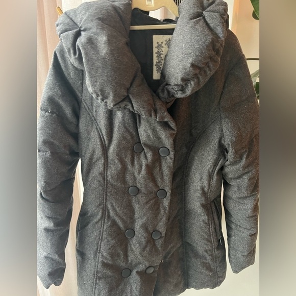 Extremely warm! Stylish grey puffer coat - Picture 5 of 9